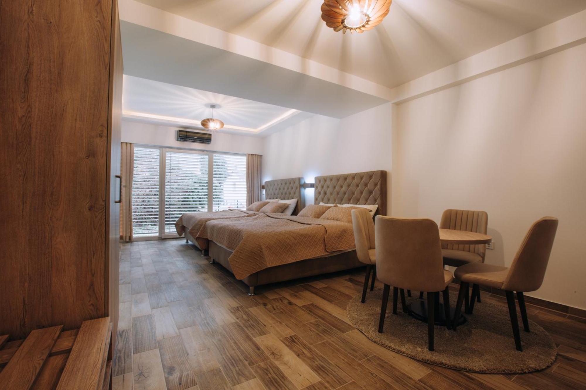 White Blue Ohrid - Luxury Apt, City Center, Private Parking, Balcony, Near Ohrid Lake Екстер'єр фото