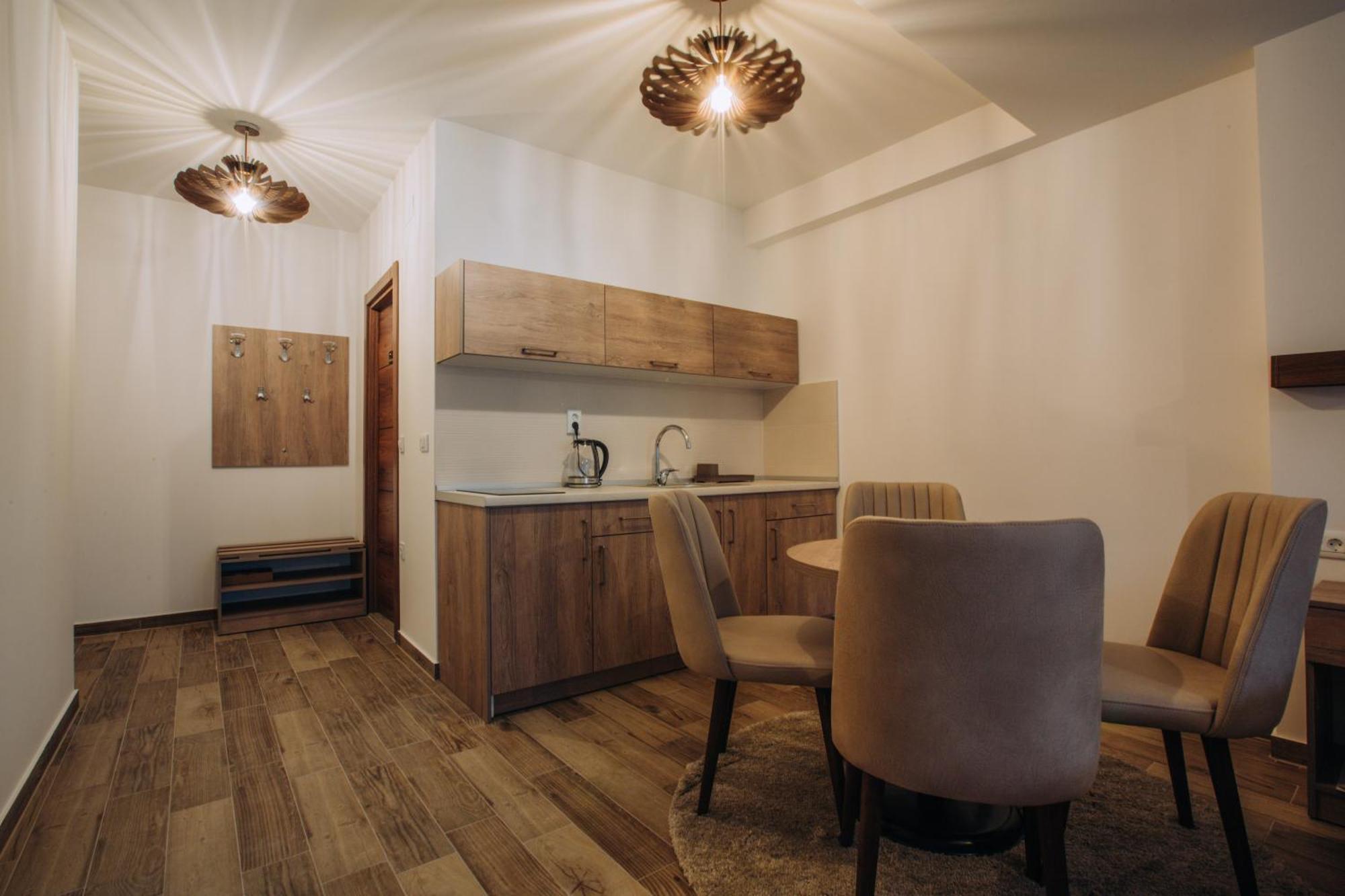 White Blue Ohrid - Luxury Apt, City Center, Private Parking, Balcony, Near Ohrid Lake Екстер'єр фото